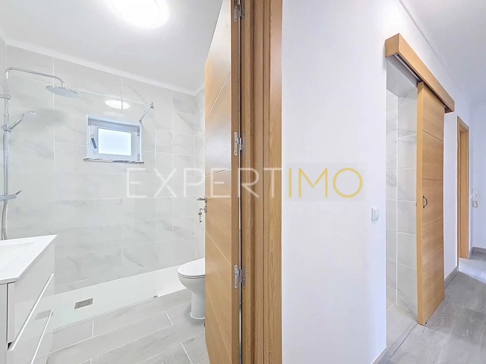 Apartamento T3 para Venda em Portimão Foto 20