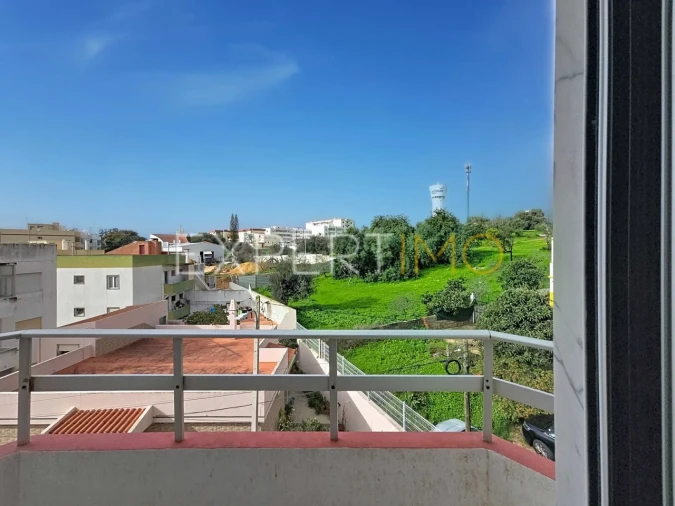 Apartamento T3 para Venda em Portimão Foto 16