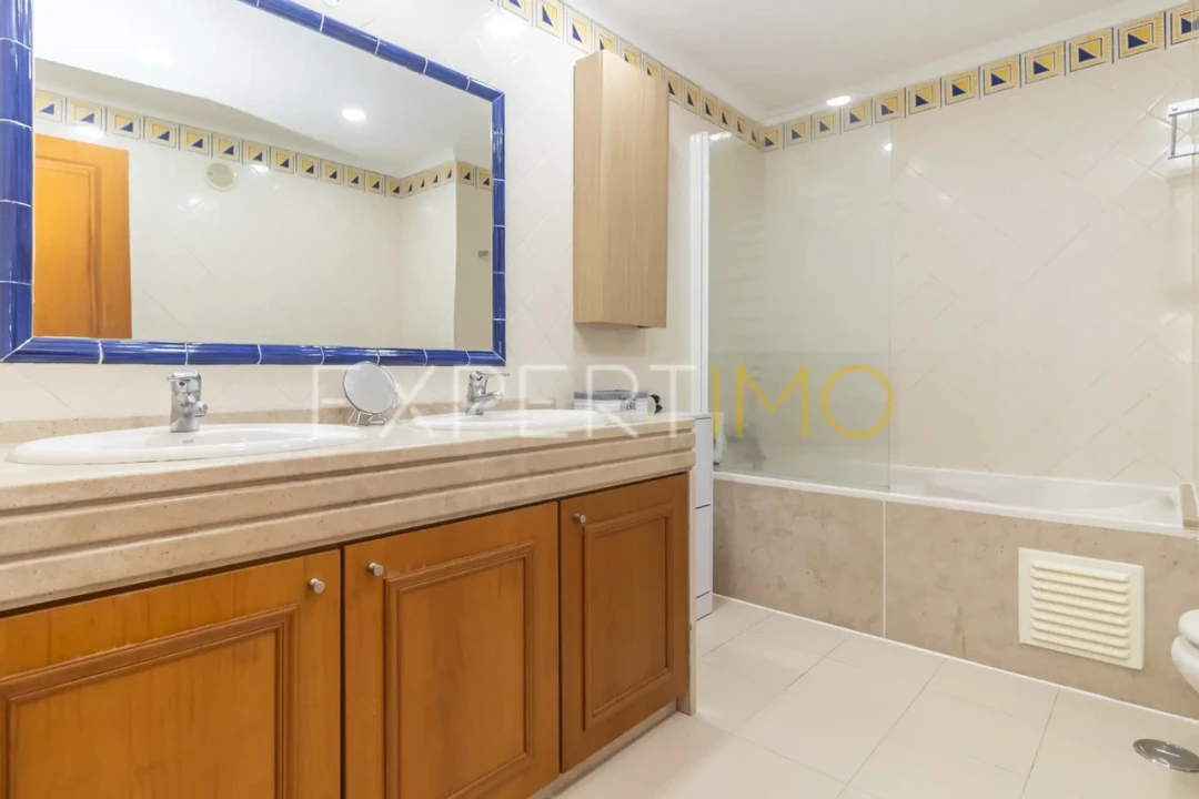 Apartamento T3 para Venda em União das Freguesias de Setúbal Foto 24