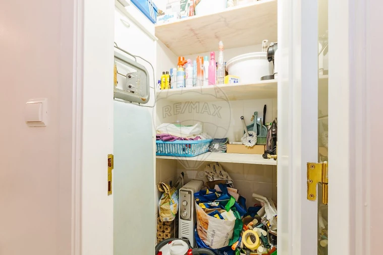 Apartamento T2 para Venda em Algueirão-Mem Martins Foto 27