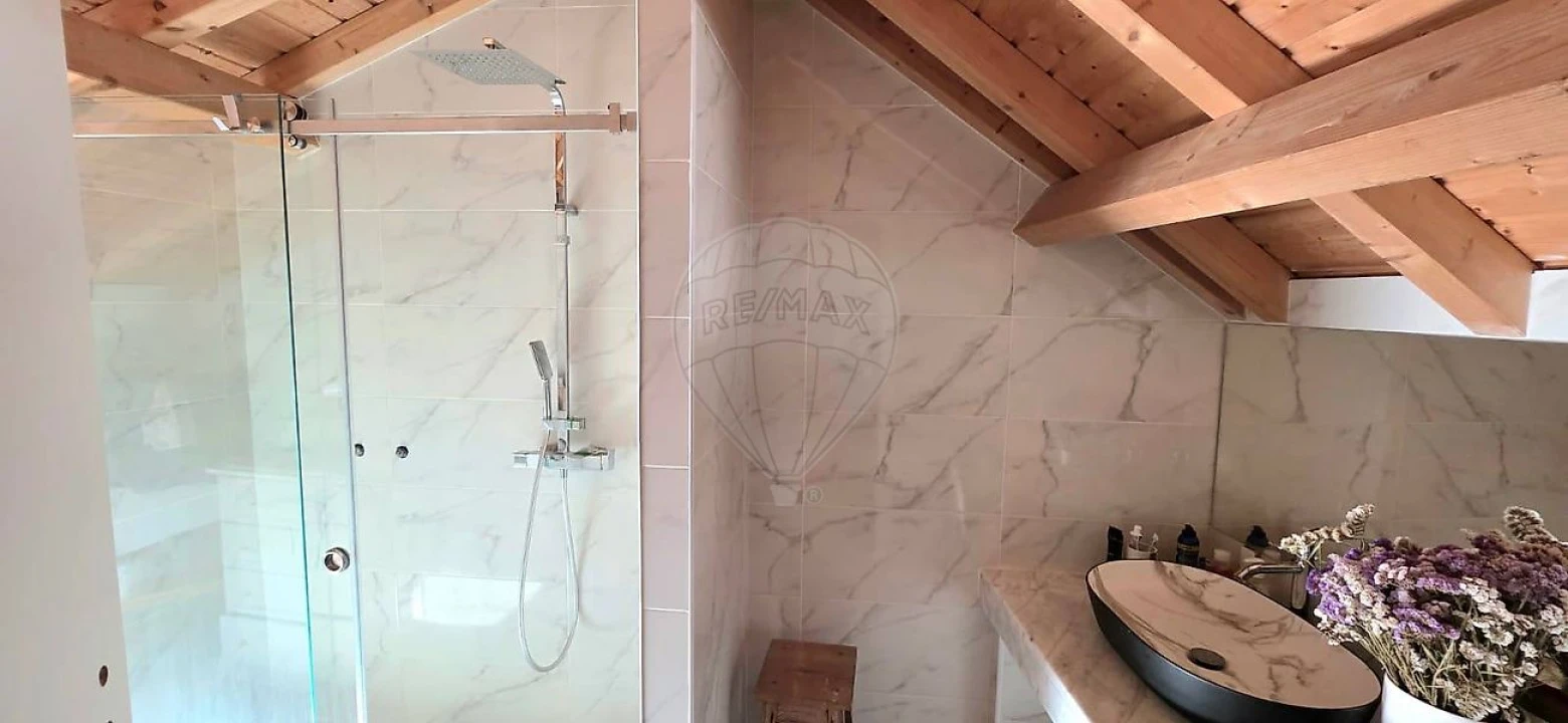 Moradia T4 para Venda em Vila Chã de Ourique Foto 13