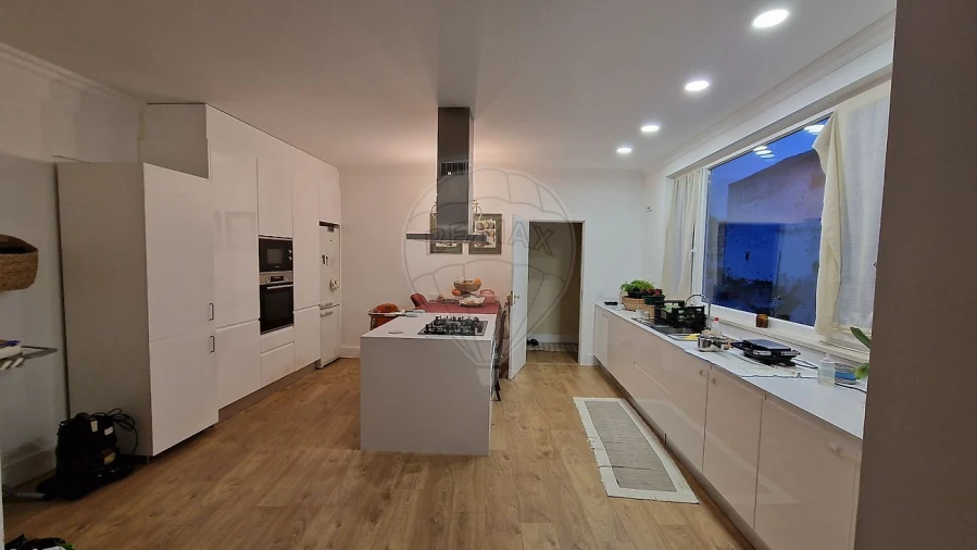 Moradia T4 para Venda em Vila Chã de Ourique Foto 4