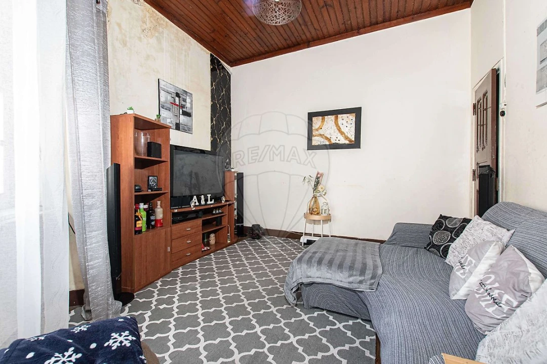 Prédio para Venda em Vila Franca de Xira Foto 12