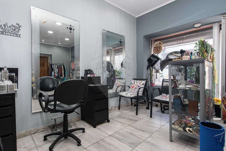 Prédio para Venda em Vila Franca de Xira Foto 5