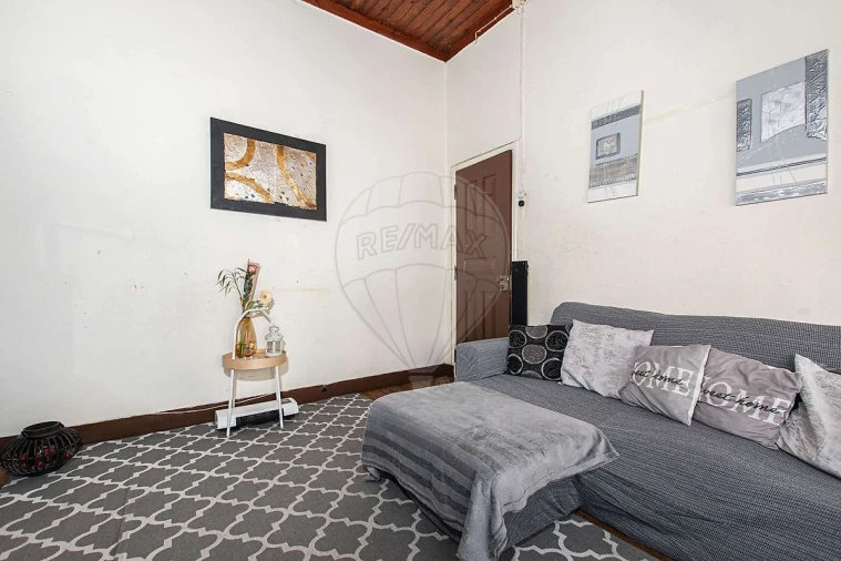 Prédio para Venda em Vila Franca de Xira Foto 10