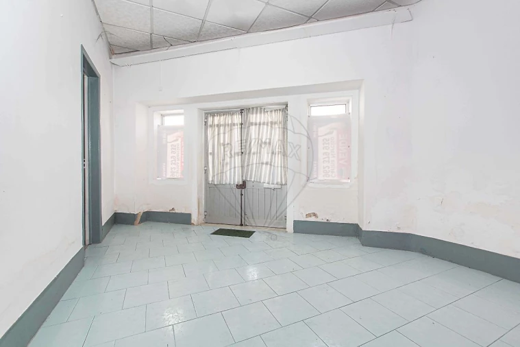 Prédio para Venda em Vila Franca de Xira Foto 38