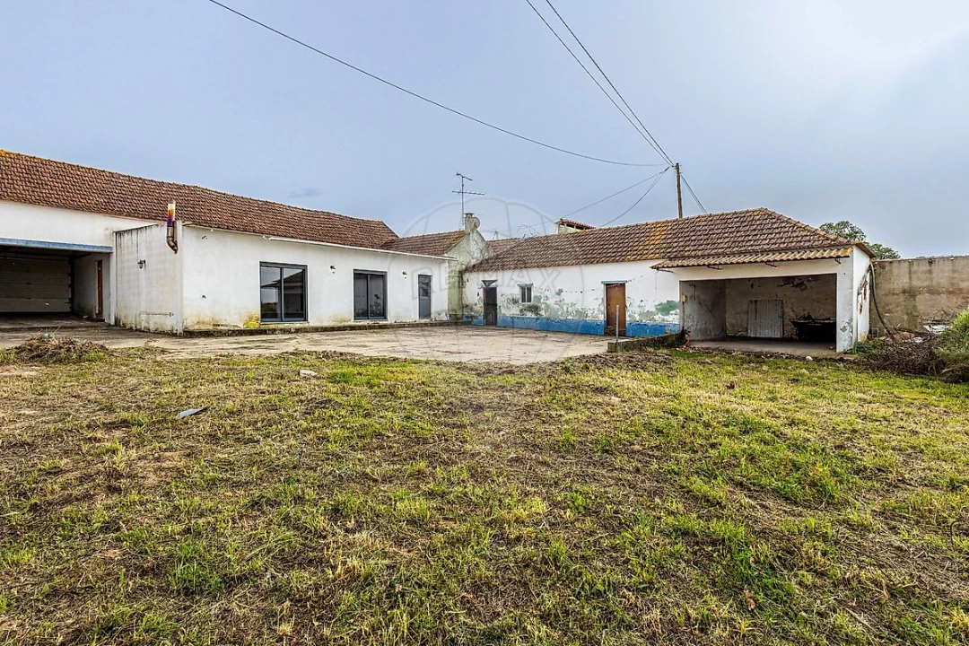 Moradia T3 para Venda em Alpiarça Foto 40