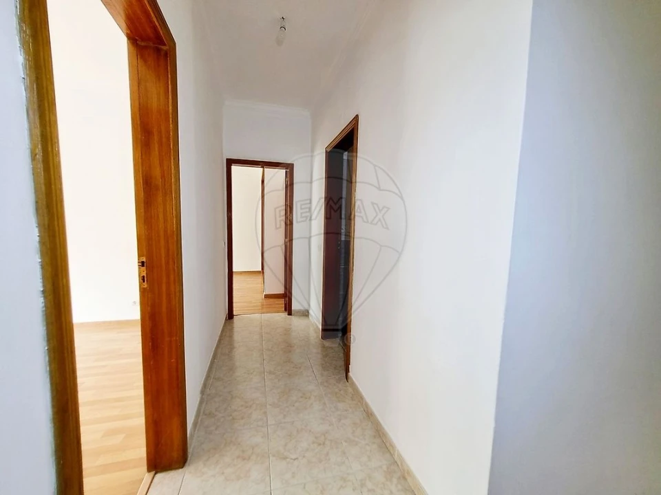Apartamento T2 para Venda em União das Freguesias de Setúbal Foto 10