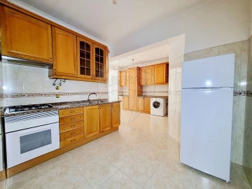 Apartamento T2 para Venda em União das Freguesias de Setúbal