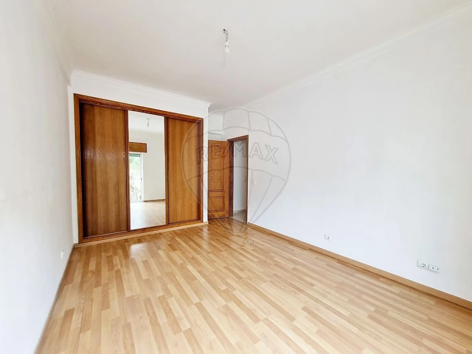 Apartamento T2 para Venda em União das Freguesias de Setúbal Foto 20