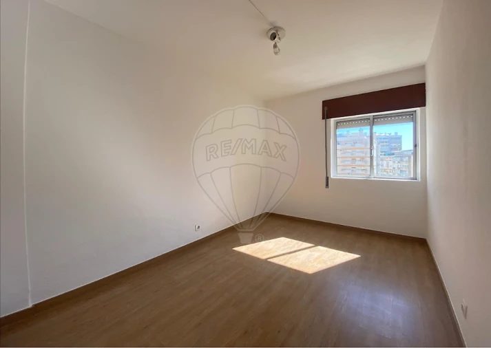 Apartamento T2 para Venda em União das Freguesias de Setúbal Foto 5