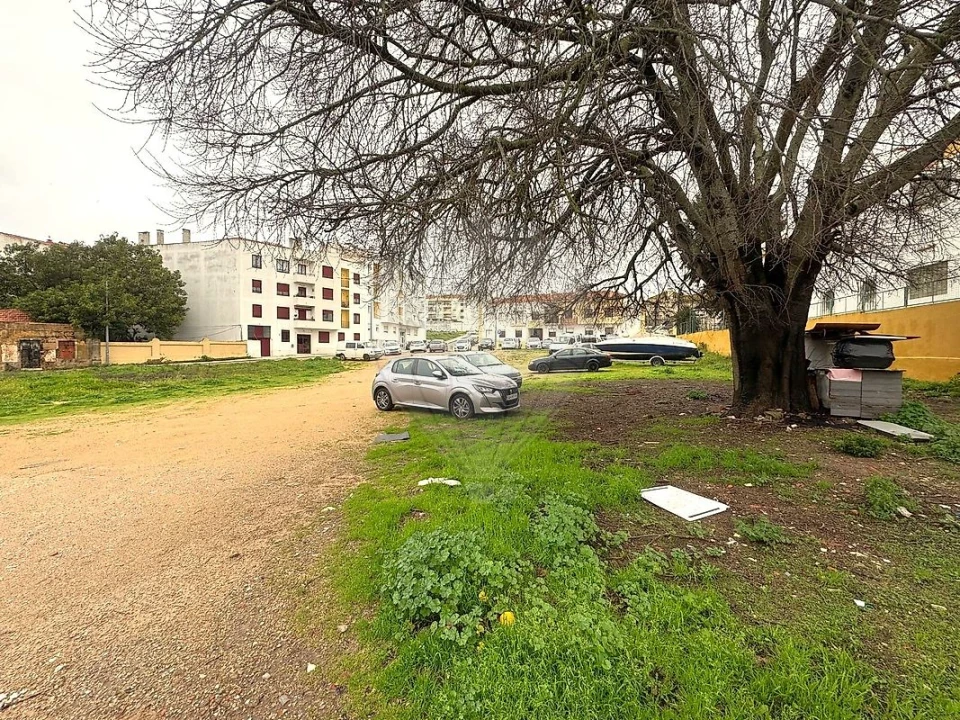 Terreno para Venda em Setubal (São Sebastião) Foto 5