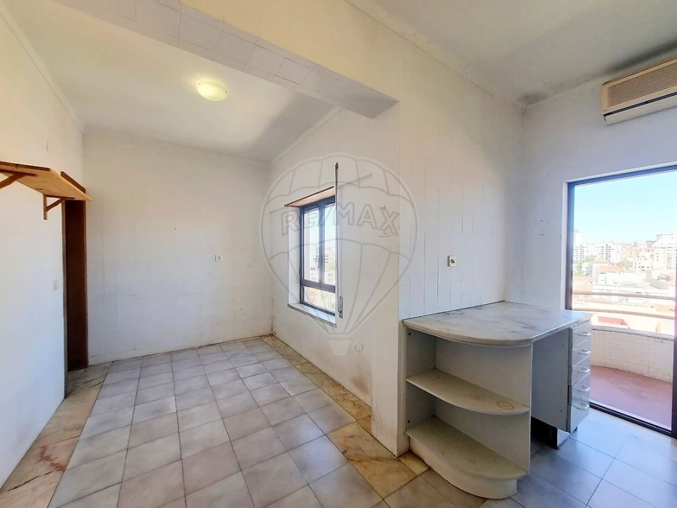 Apartamento T3 para Venda em União das Freguesias de Setúbal Foto 21