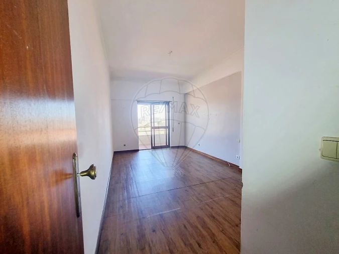 Apartamento T3 para Venda em União das Freguesias de Setúbal Foto 7