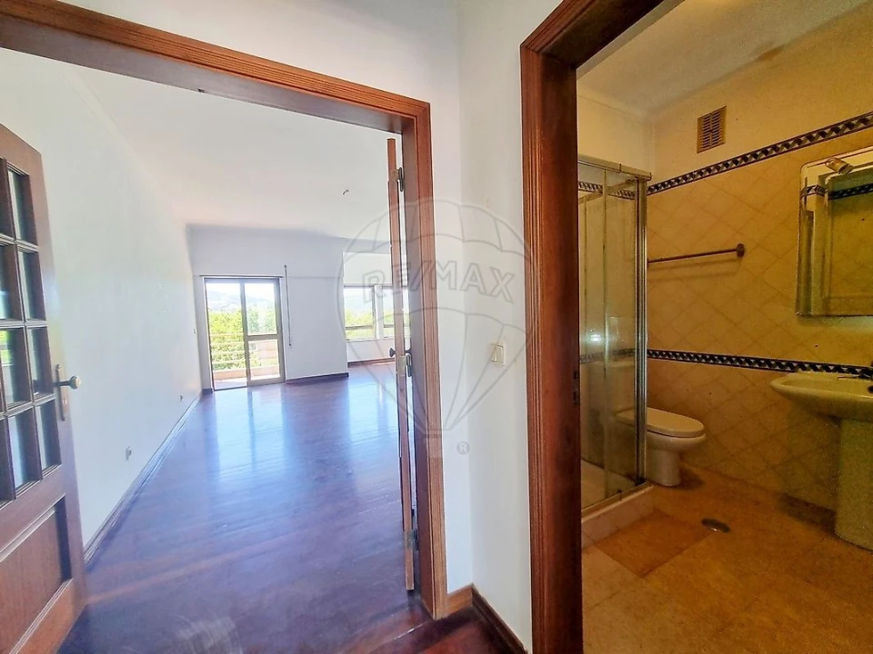 Apartamento T3 para Venda em União das Freguesias de Setúbal Foto 24