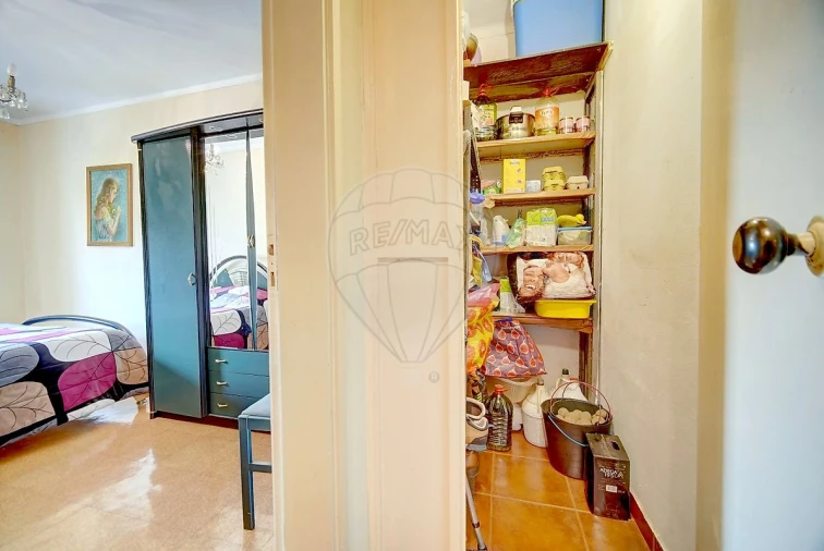 Apartamento T3 para Venda em Agualva e Mira-Sintra Foto 11