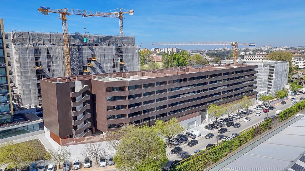 Apartamento T1 para Arrendamento em Santa Marinha e São Pedro da Afurada Foto 3