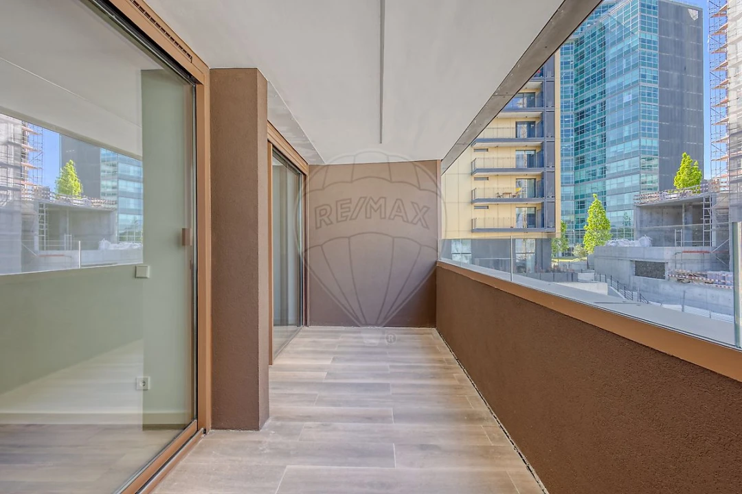 Apartamento T1 para Arrendamento em Santa Marinha e São Pedro da Afurada Foto 12