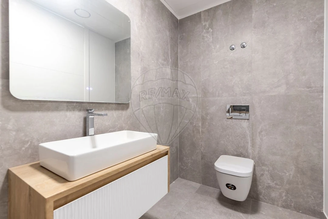 Moradia T3 para Venda em Silveira Foto 26