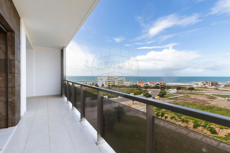 Apartamento T3 para Venda em A dos Cunhados e Maceira Foto 8