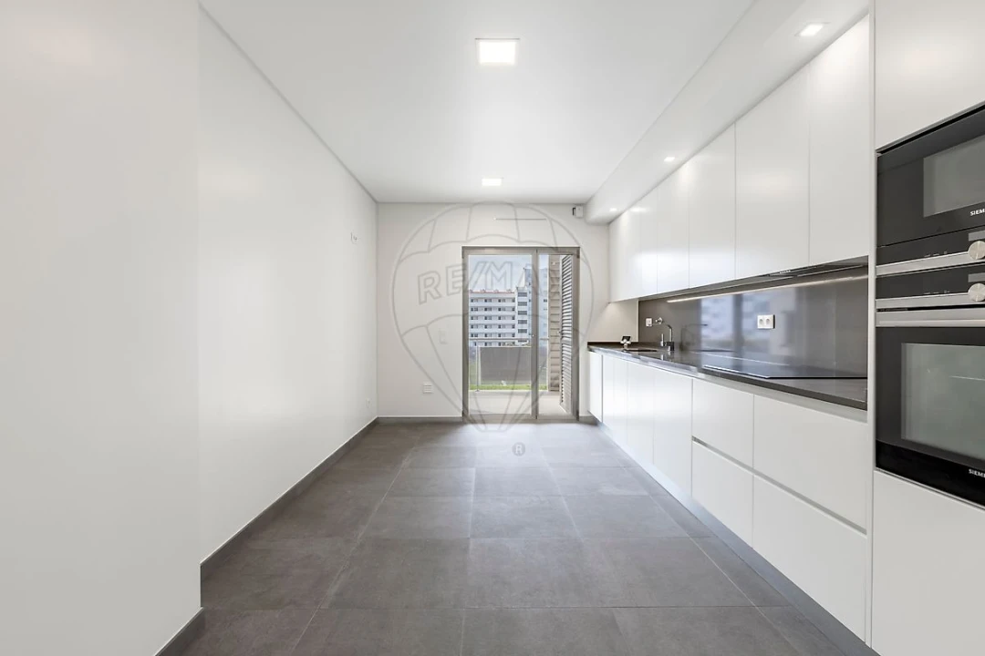 Apartamento T3 para Venda em Silveira Foto 2