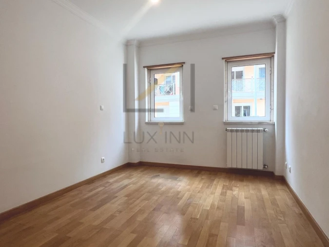 Apartamento T2 para Arrendamento em Carcavelos e Parede Foto 13