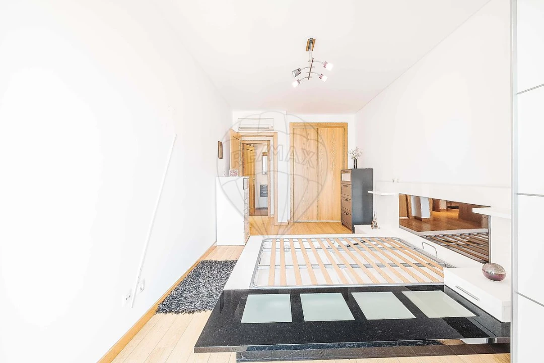 Apartamento T1 para Venda em Águas Livres Foto 19