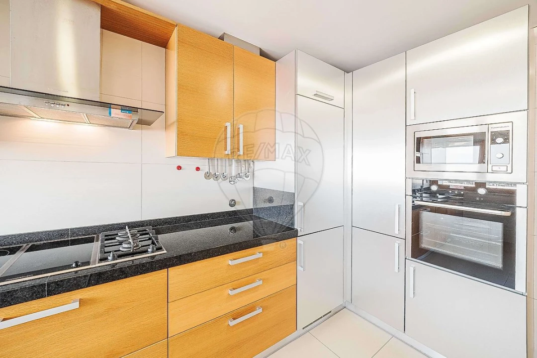 Apartamento T1 para Venda em Águas Livres Foto 15