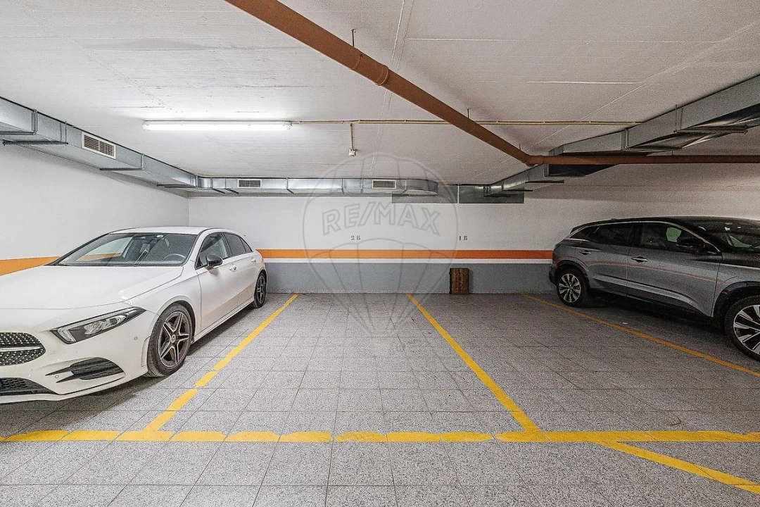 Apartamento T1 para Venda em Águas Livres Foto 25