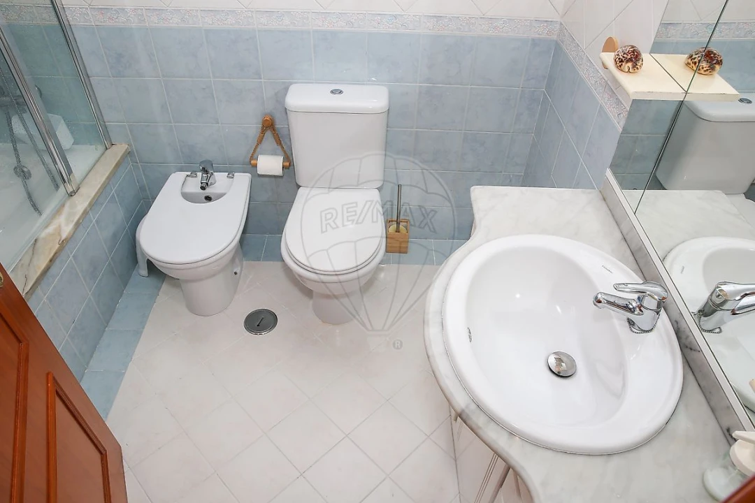 Apartamento T3 para Venda em Arruda dos Vinhos Foto 14