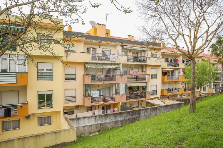 Apartamento T3 para Venda em Arruda dos Vinhos Foto 2
