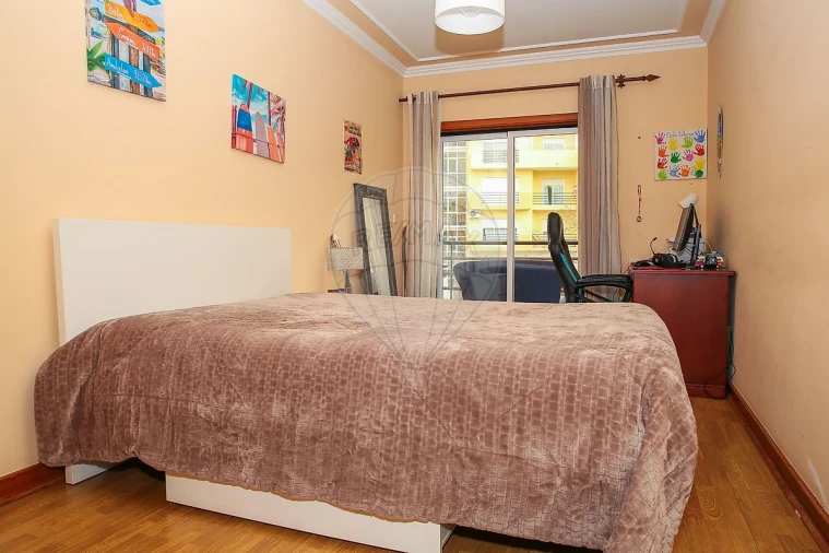 Apartamento T3 para Venda em Arruda dos Vinhos Foto 21