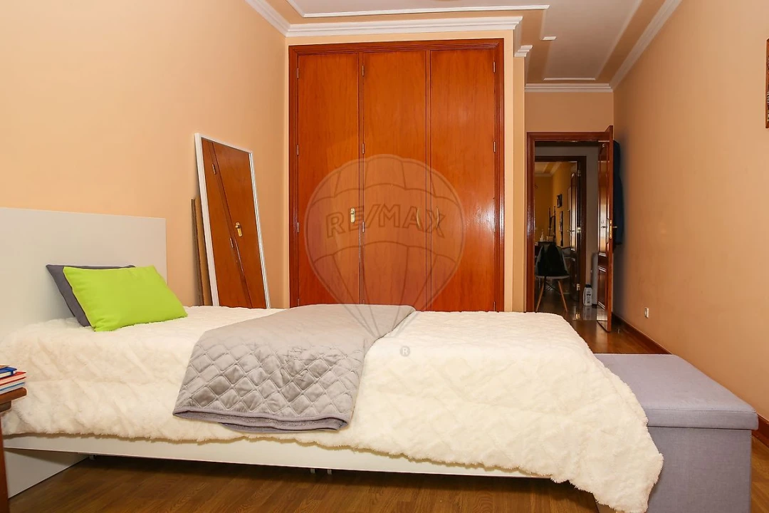 Apartamento T3 para Venda em Arruda dos Vinhos Foto 17