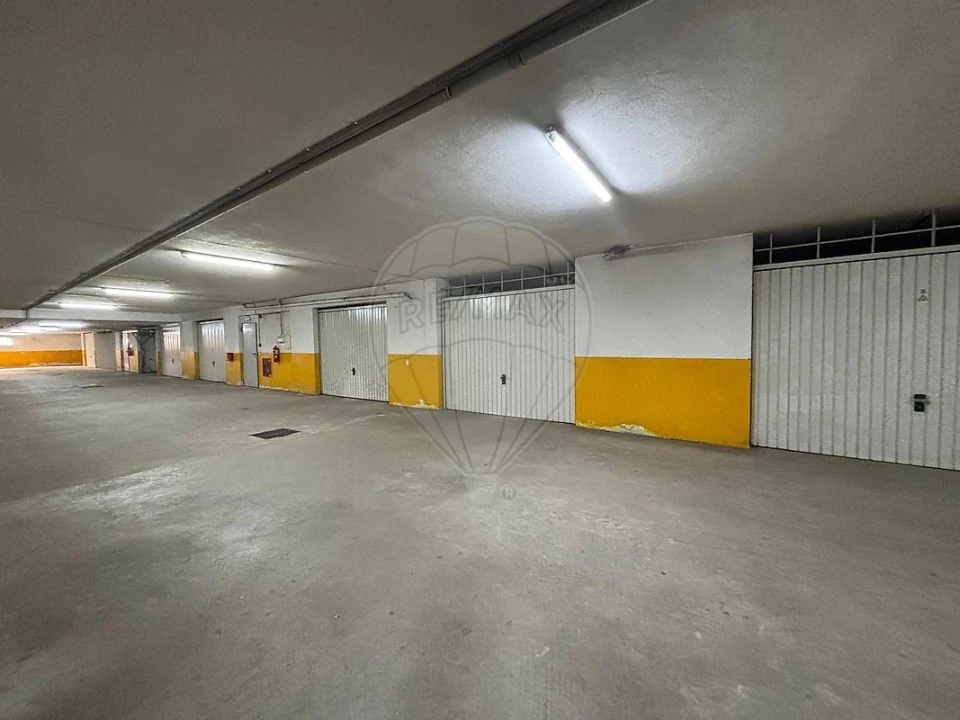 Apartamento T2 para Venda em São João de Ver Foto 1