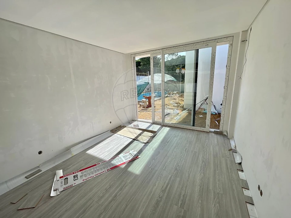 Moradia T4 para Venda em Palmela Foto 17