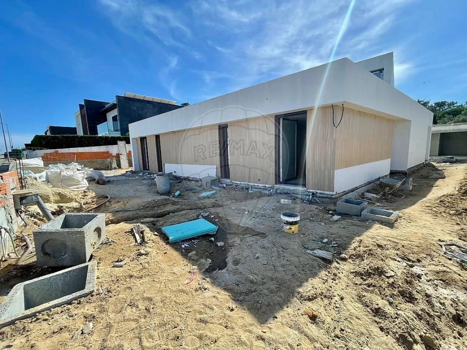 Moradia T4 para Venda em Palmela Foto 4