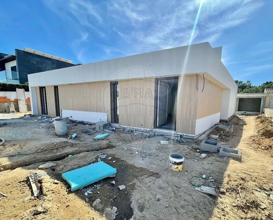 Moradia T4 para Venda em Palmela Foto 24