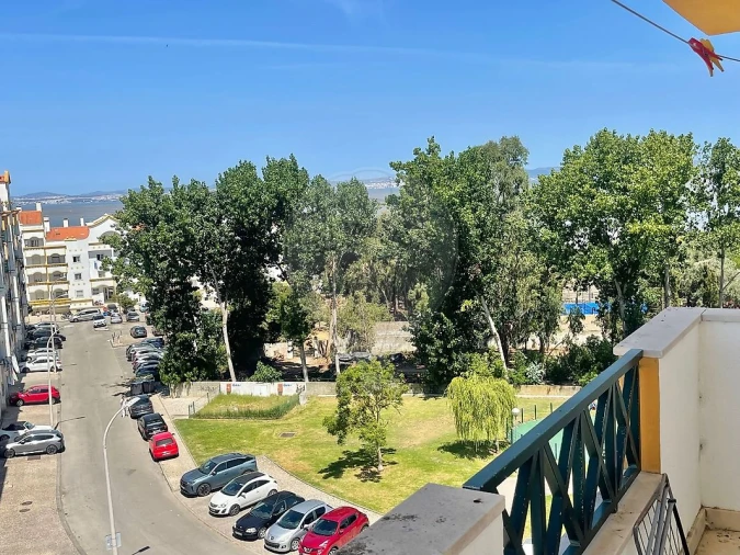 Apartamento T2 para Arrendamento em Alcochete Foto 1