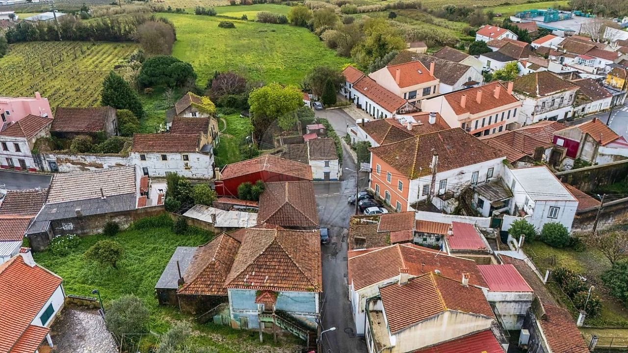 Moradia T2 para Venda em Ventosa Foto 44