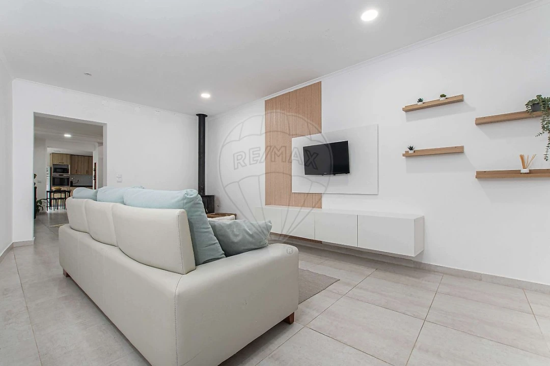 Moradia T2 para Venda em Ventosa Foto 20