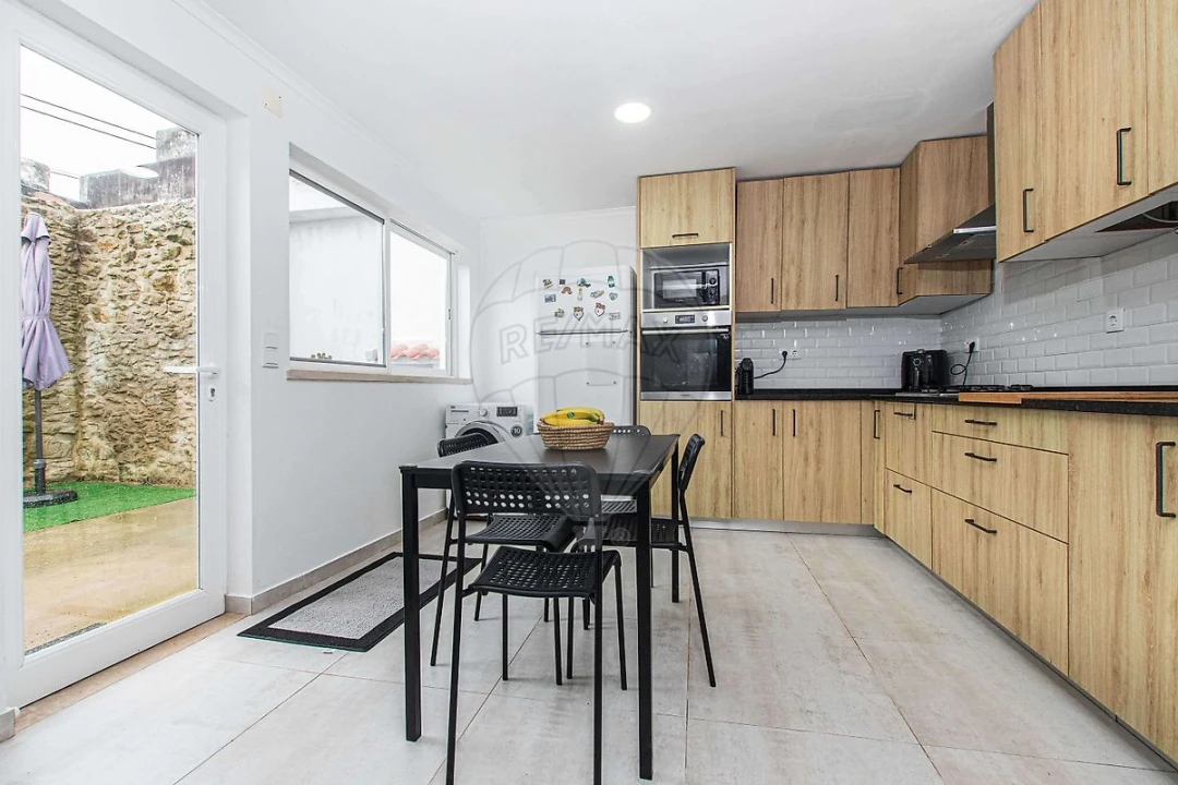 Moradia T2 para Venda em Ventosa Foto 25