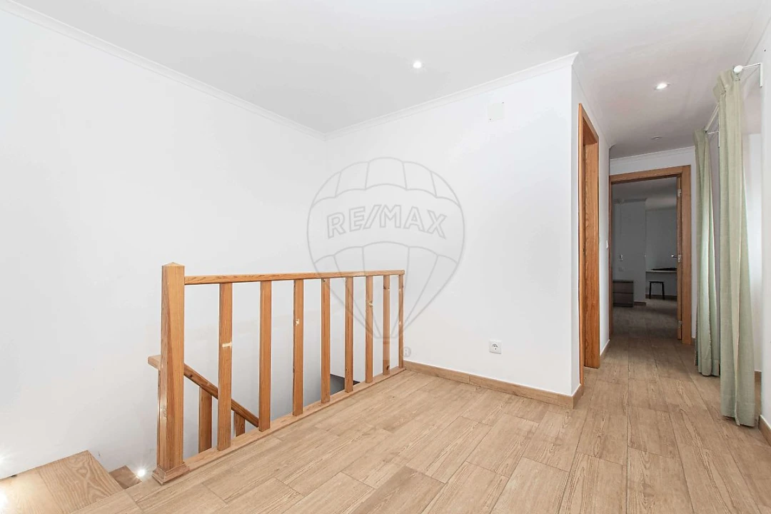 Moradia T2 para Venda em Ventosa Foto 15