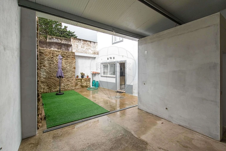 Moradia T2 para Venda em Ventosa Foto 5