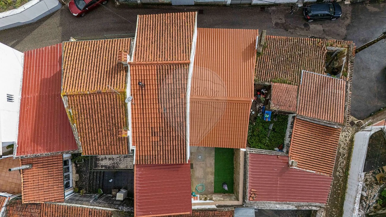 Moradia T2 para Venda em Ventosa Foto 32