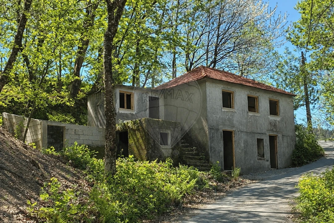 Moradia T3 para Venda em Salvador e Santo Aleixo de Além-Tâmega Foto 4