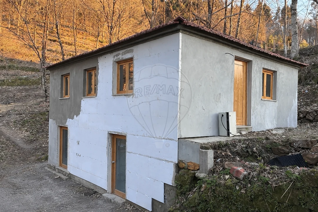 Moradia T3 para Venda em Salvador e Santo Aleixo de Além-Tâmega Foto 4