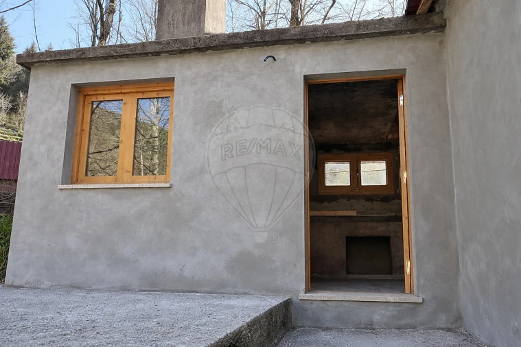 Moradia T3 para Venda em Salvador e Santo Aleixo de Além-Tâmega Foto 2