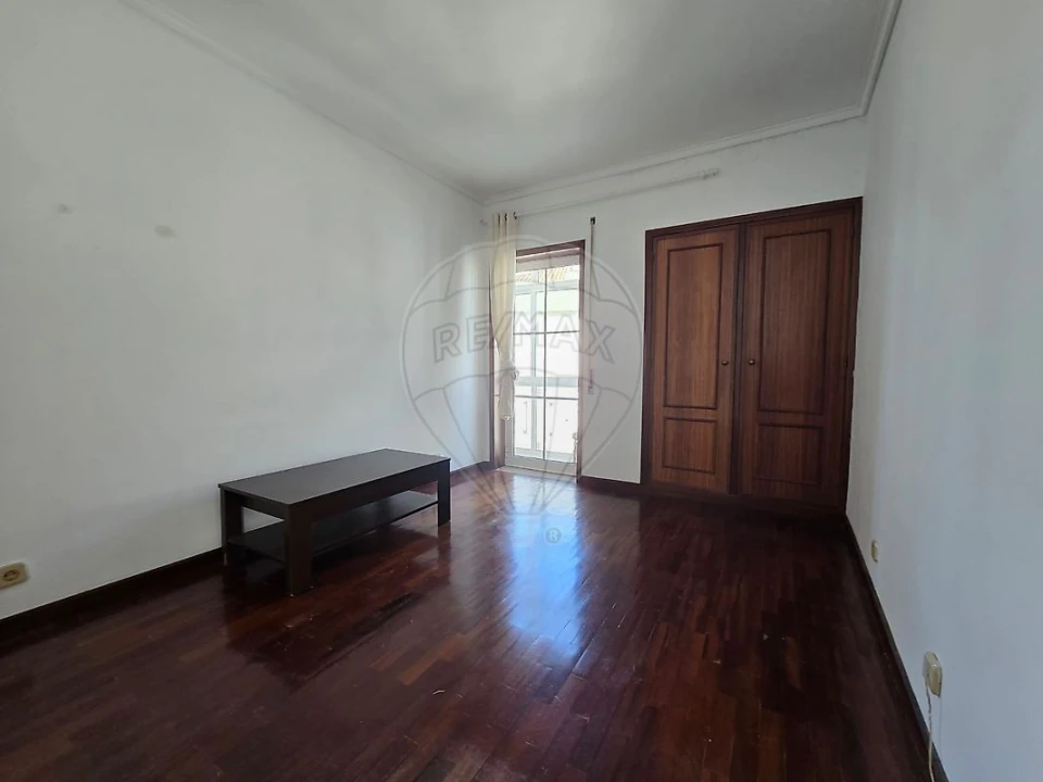 Apartamento T2 para Arrendamento em Esgueira Foto 1