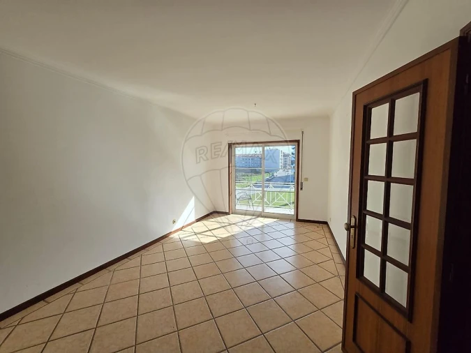 Apartamento T2 para Arrendamento em Esgueira Foto 11
