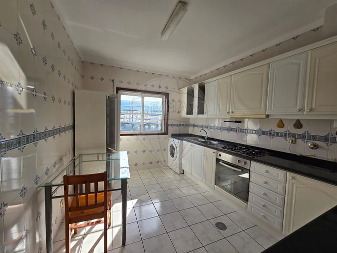 Apartamento T2 para Arrendamento em Esgueira Foto 9